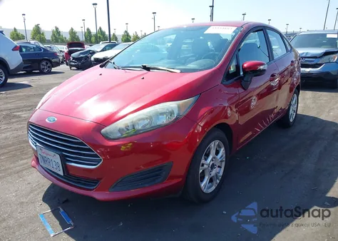 2015 Ford Fiesta Se z USA, uszkodzony, nr VIN 3FADP4BJ7FM213601